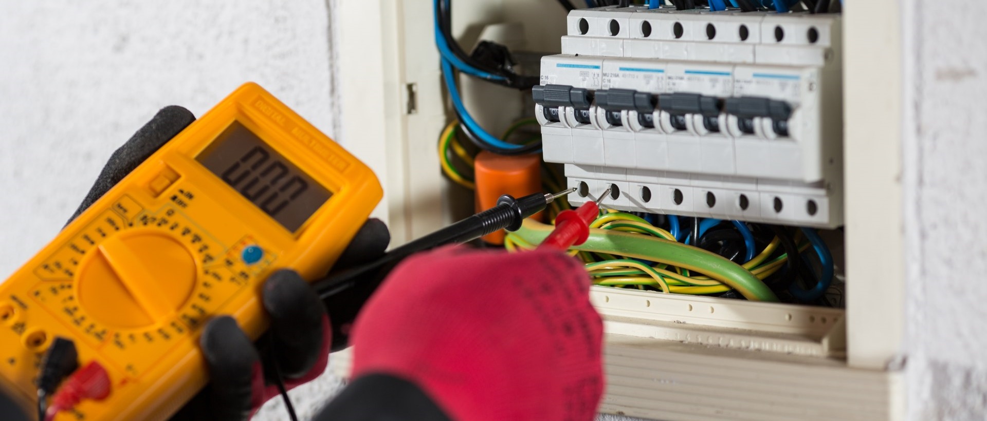 Electricians SE26